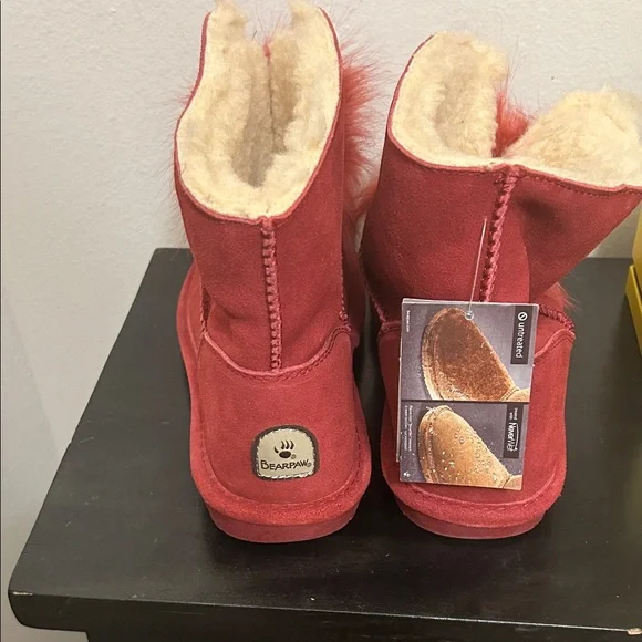 Bear paw Red Fur-Lined Women's Boots - Picture 3 of 7